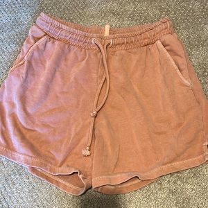 COPY - Fabletics medium lounge short